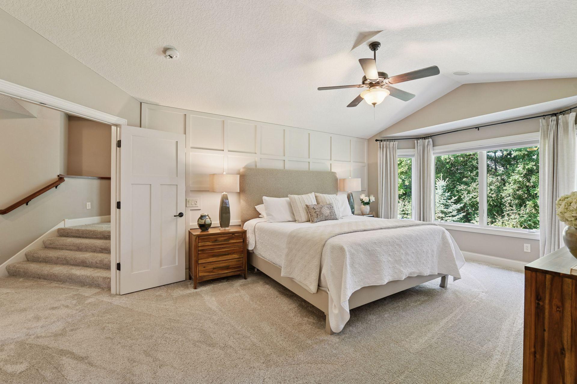 9240 Red Oak Drive