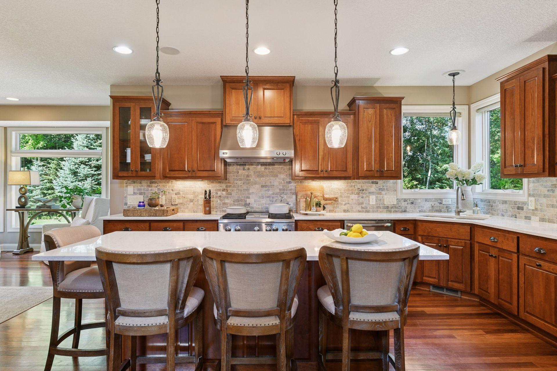 9240 Red Oak Drive