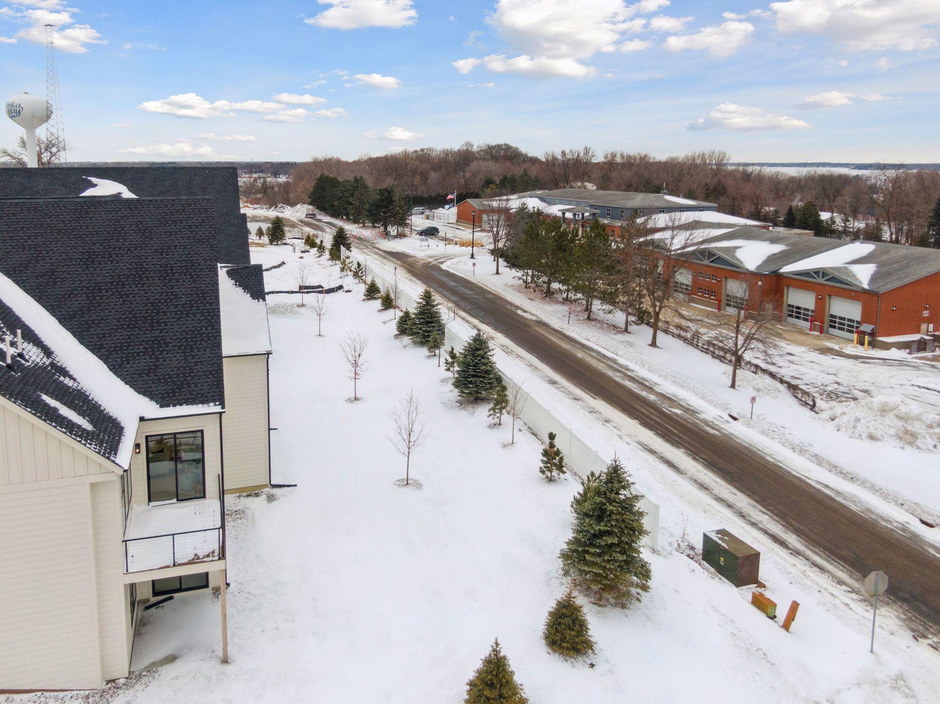 5655 Buffington Lane