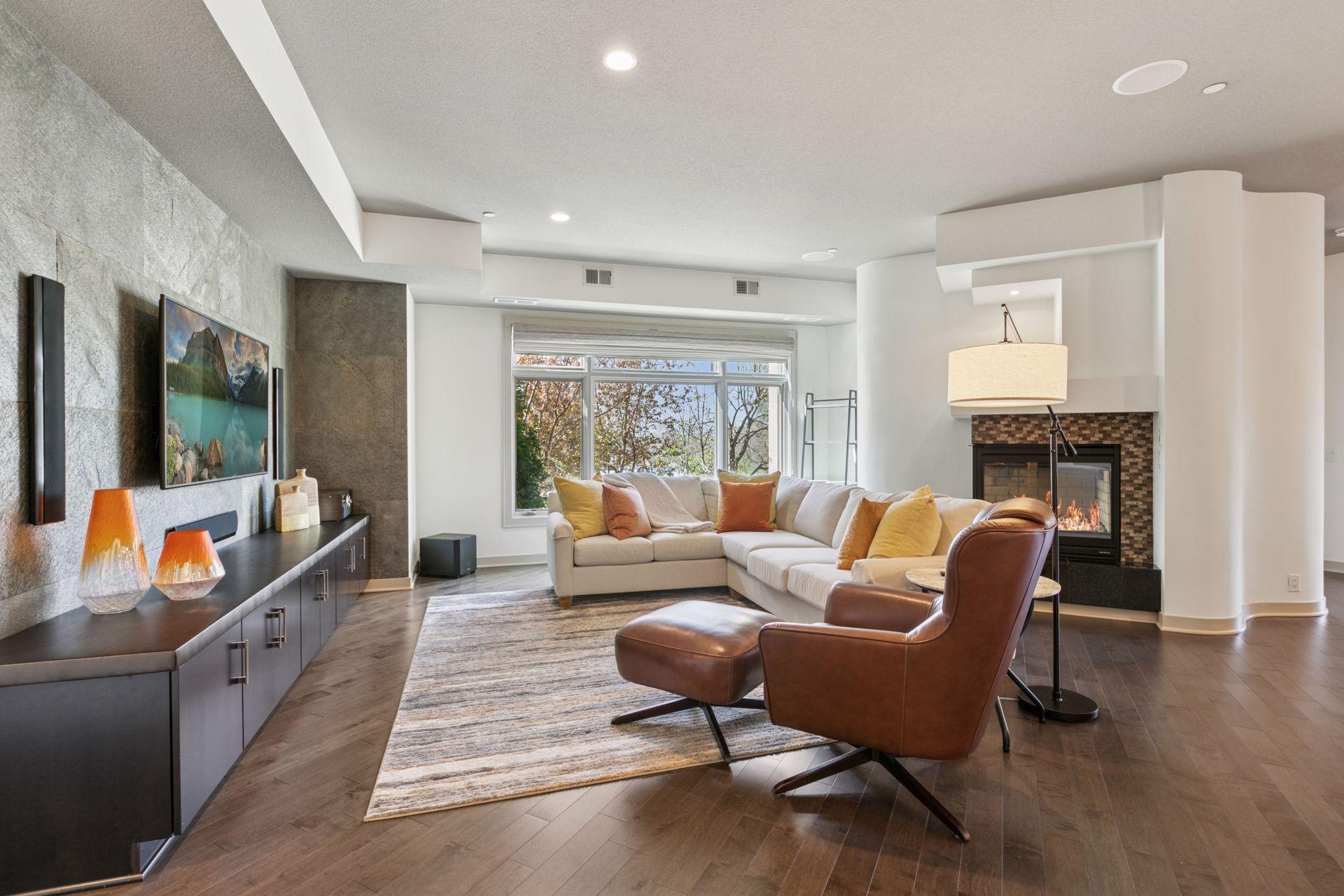 555 Oak Ridge Place Unit: 150