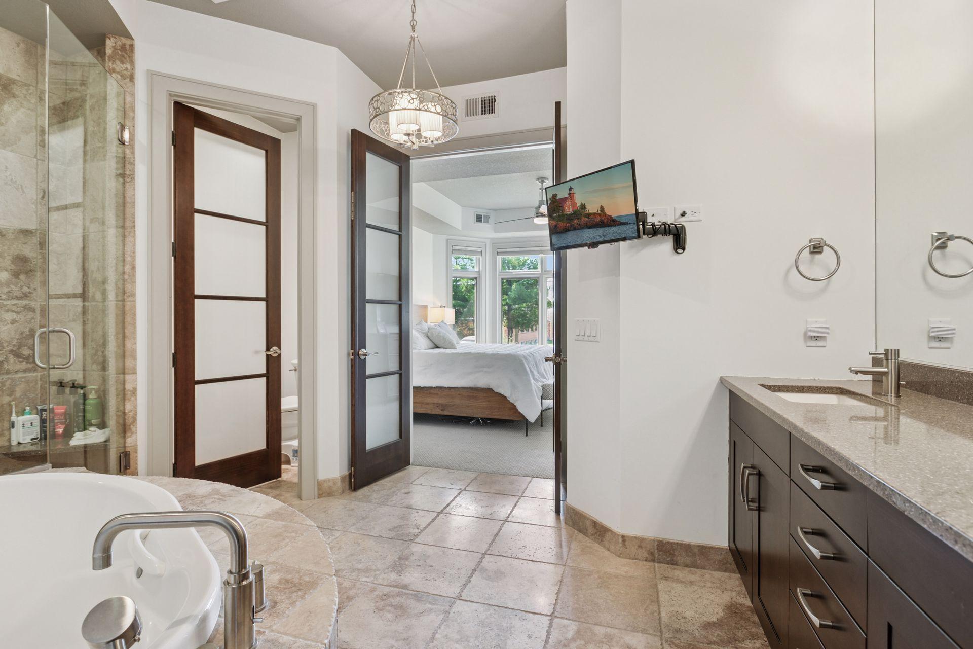 555 Oak Ridge Place Unit: 150