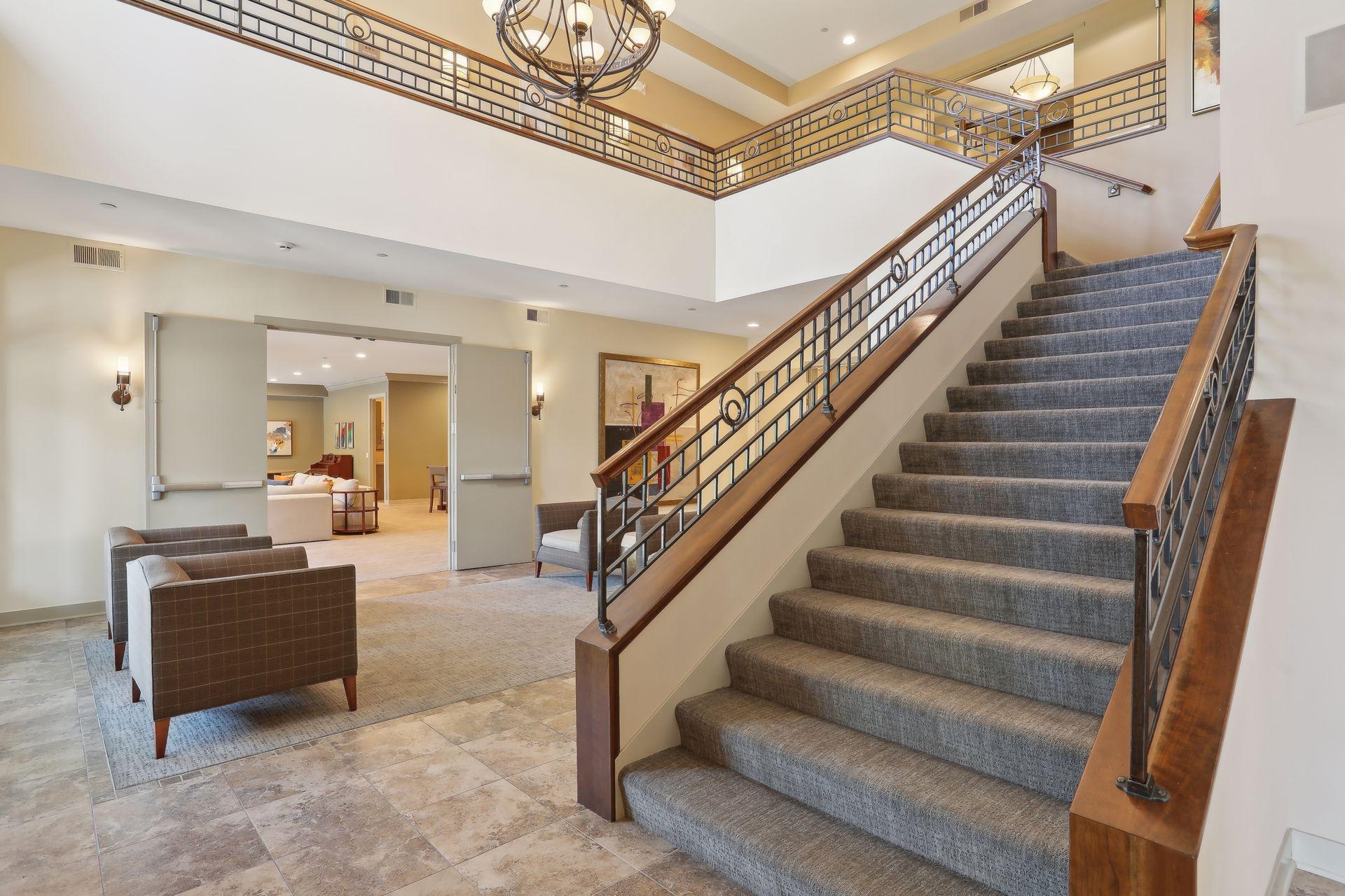 555 Oak Ridge Place Unit: 150