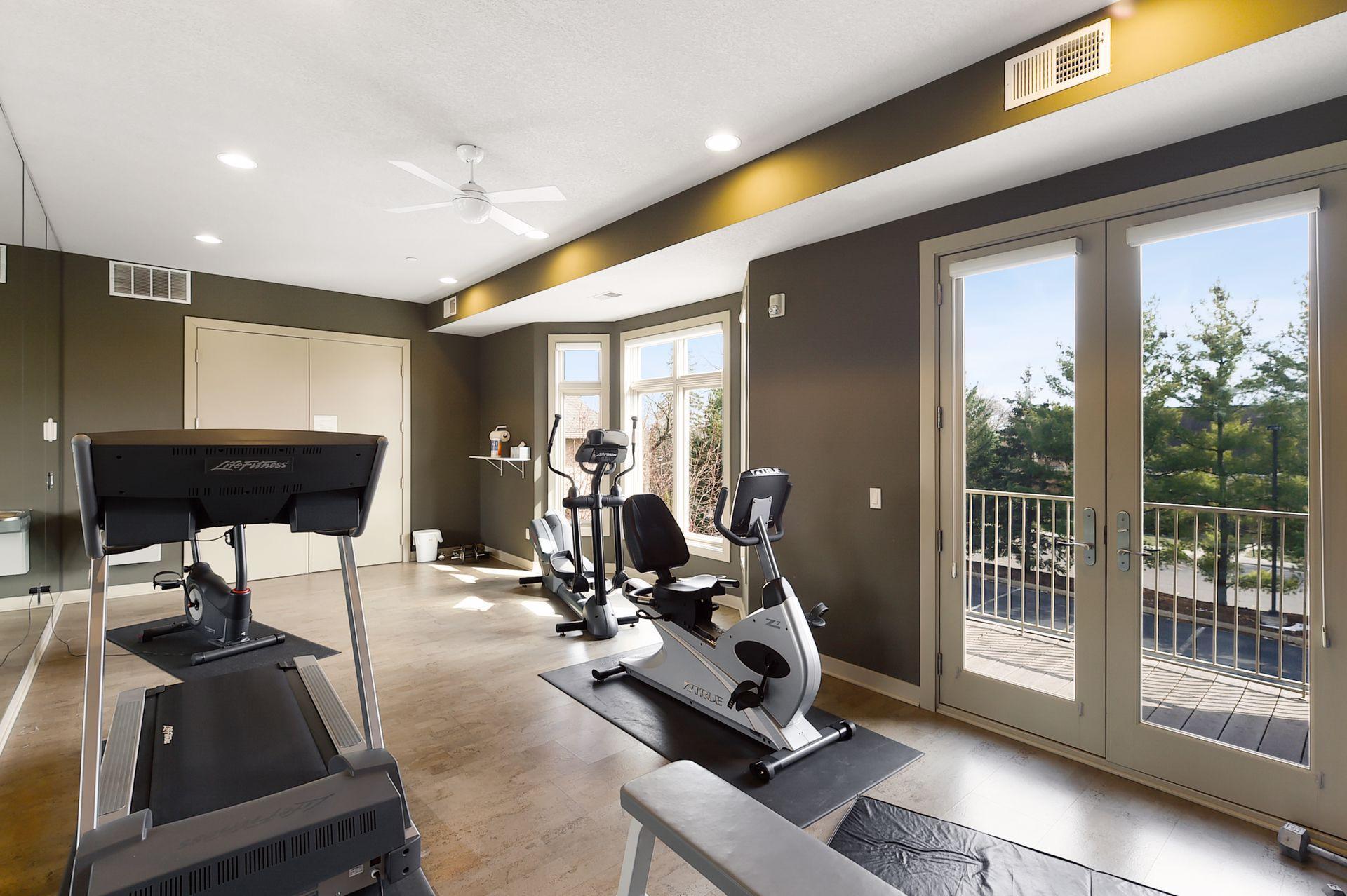 555 Oak Ridge Place Unit: 150