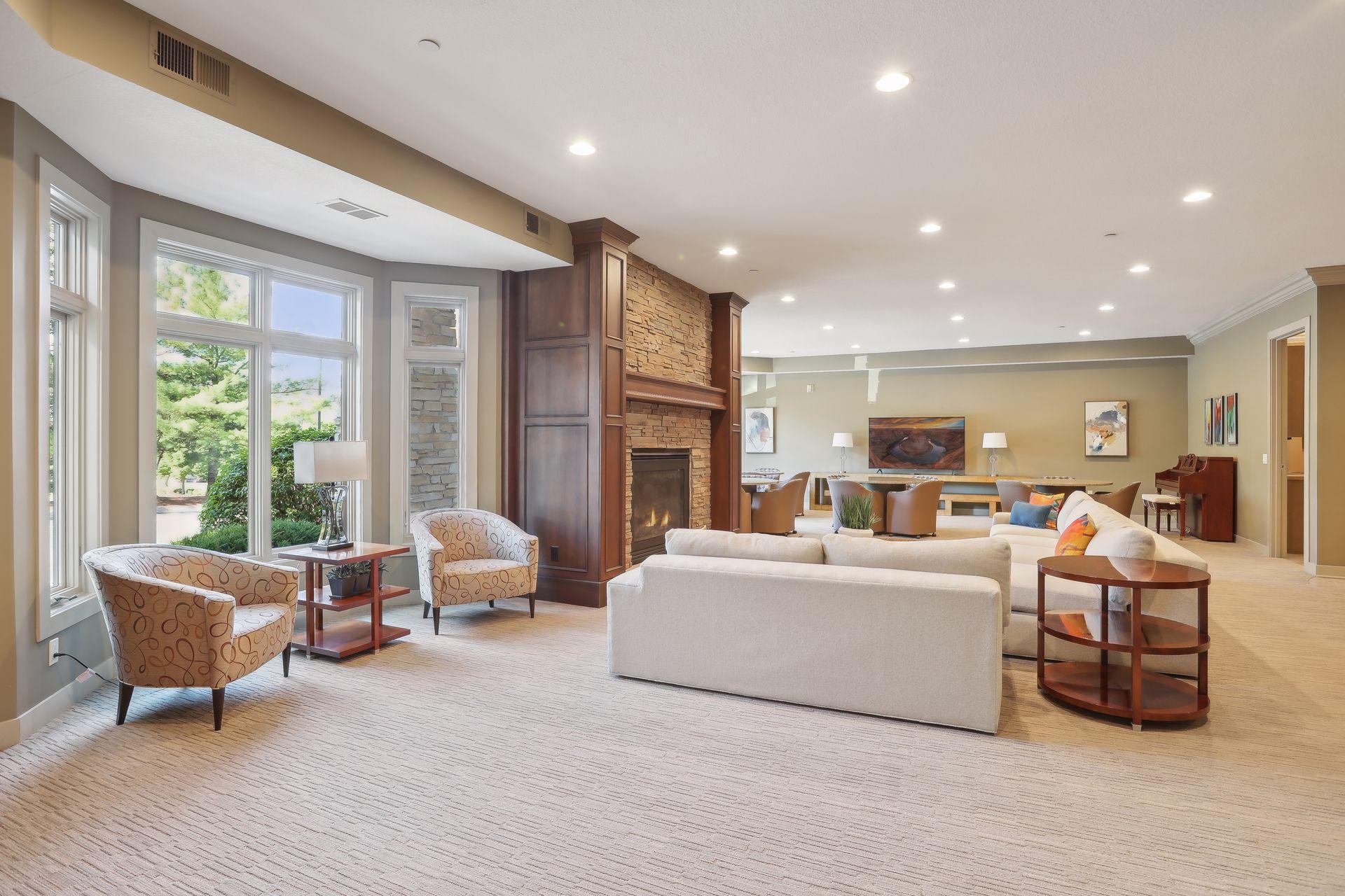 555 Oak Ridge Place Unit: 150