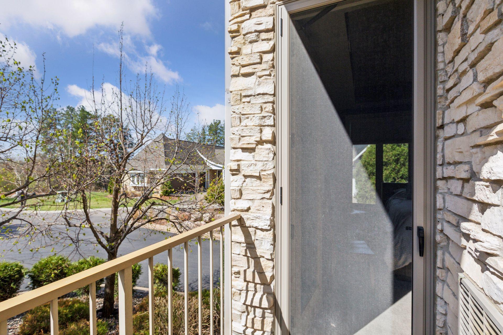 555 Oak Ridge Place Unit: 150