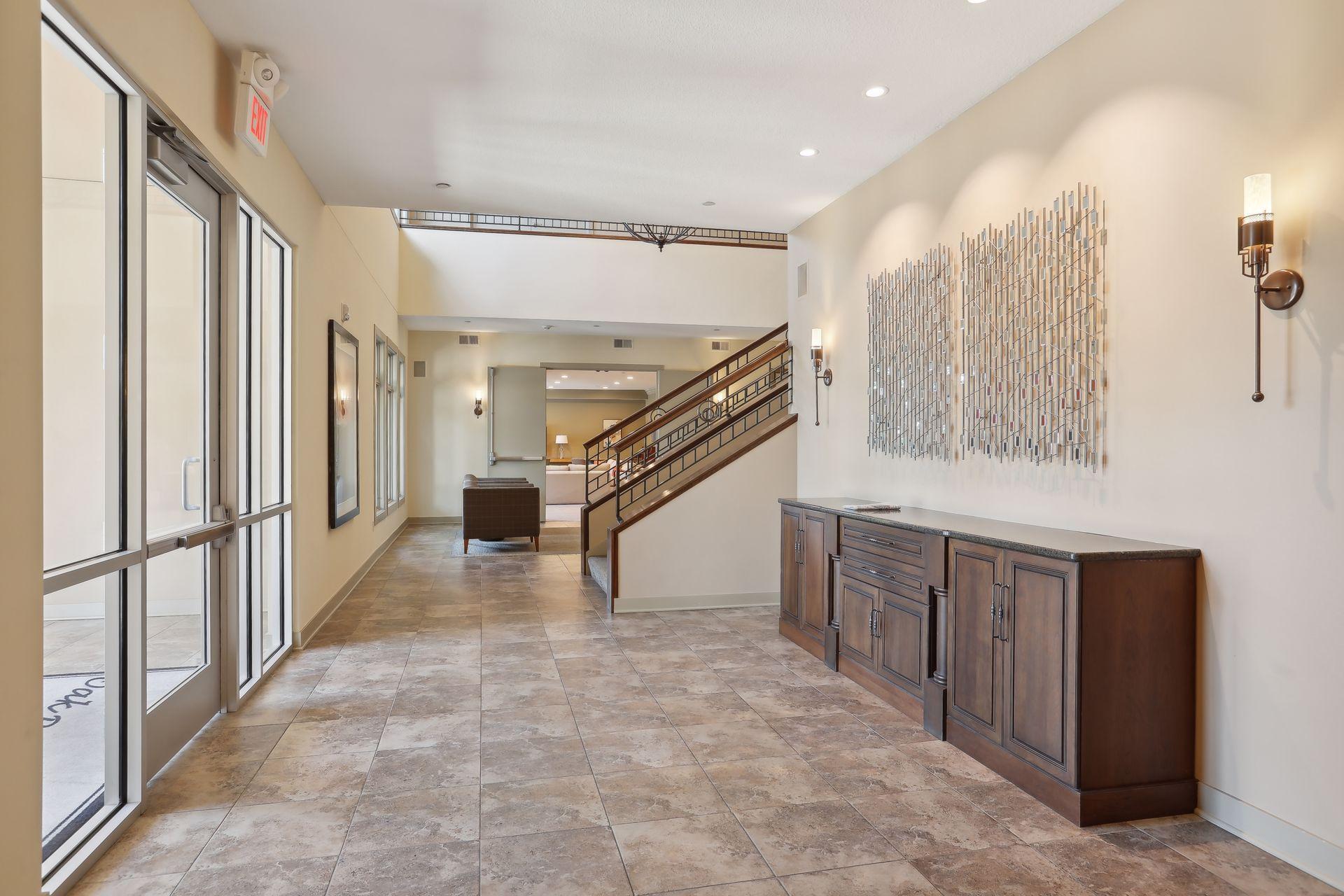 555 Oak Ridge Place Unit: 150