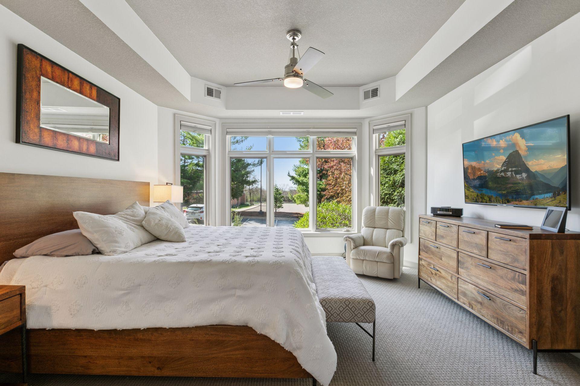 555 Oak Ridge Place Unit: 150