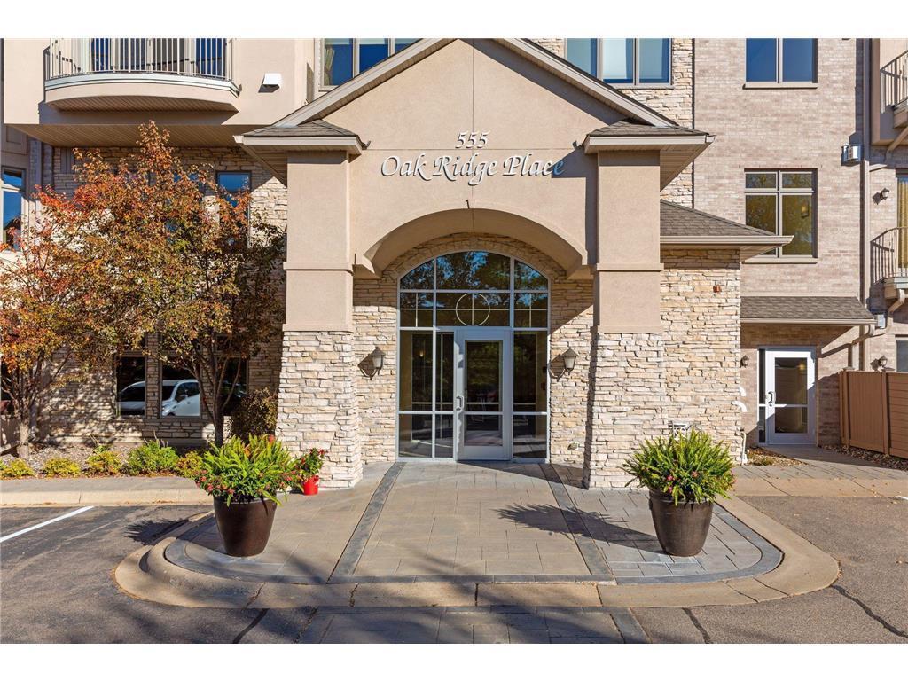 555 Oak Ridge Place Unit: 150