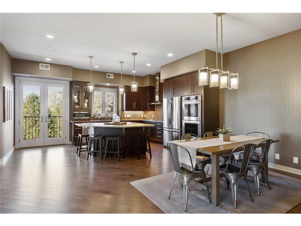 555 Oak Ridge Place Unit: 150