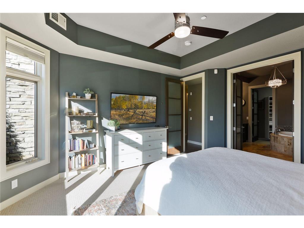 555 Oak Ridge Place Unit: 150