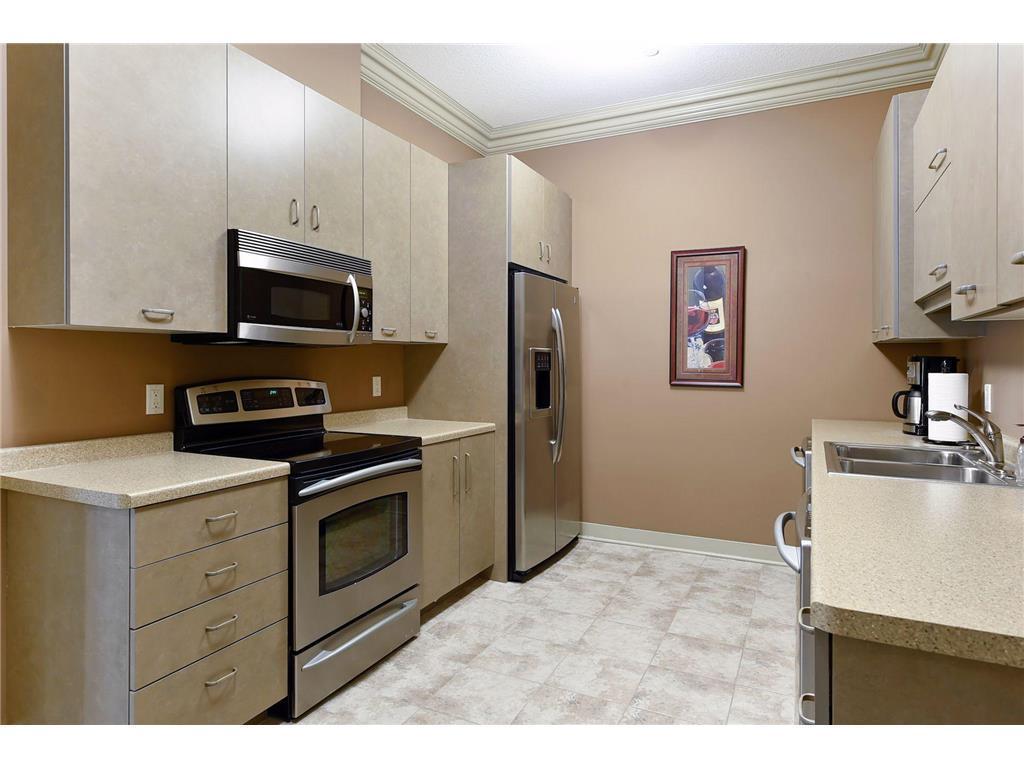 555 Oak Ridge Place Unit: 150