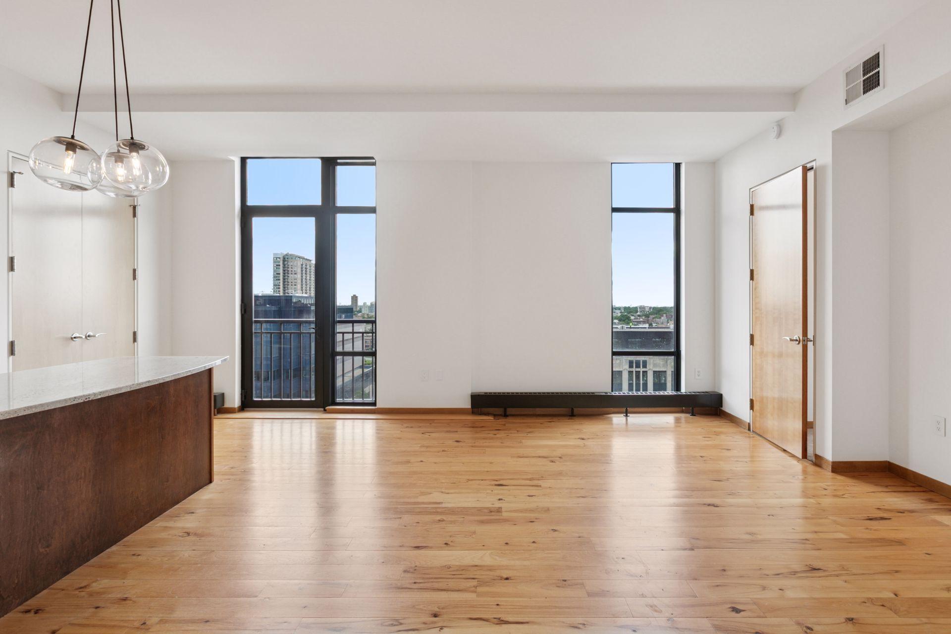 201 S 11th Street Unit: 1040