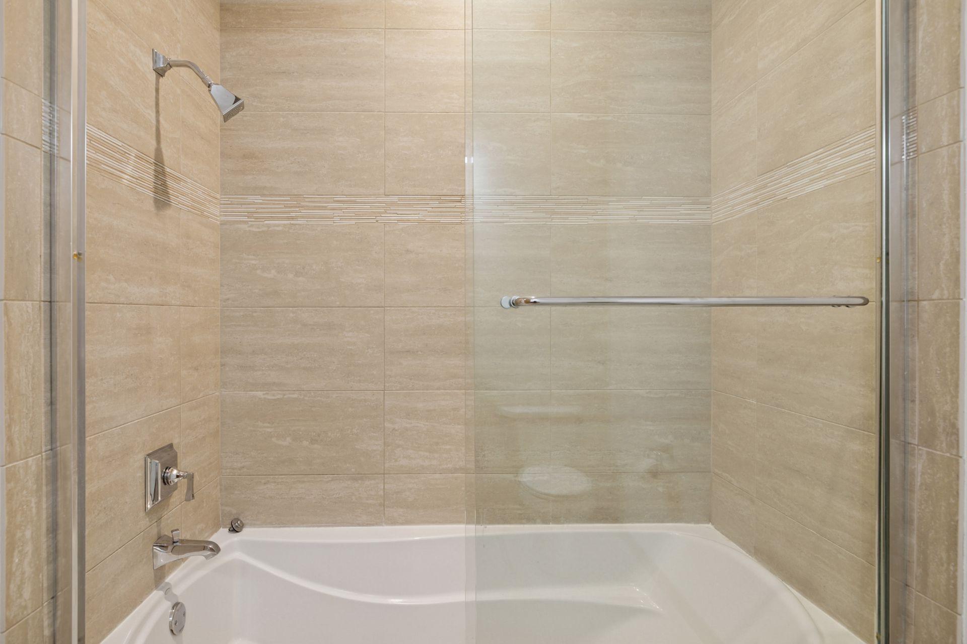 201 S 11th Street Unit: 1040