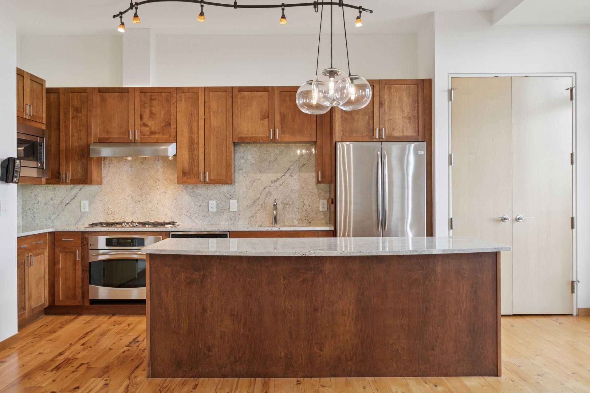 201 S 11th Street Unit: 1040