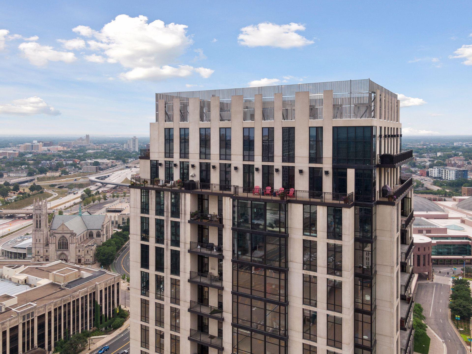 201 S 11th Street Unit: 1040
