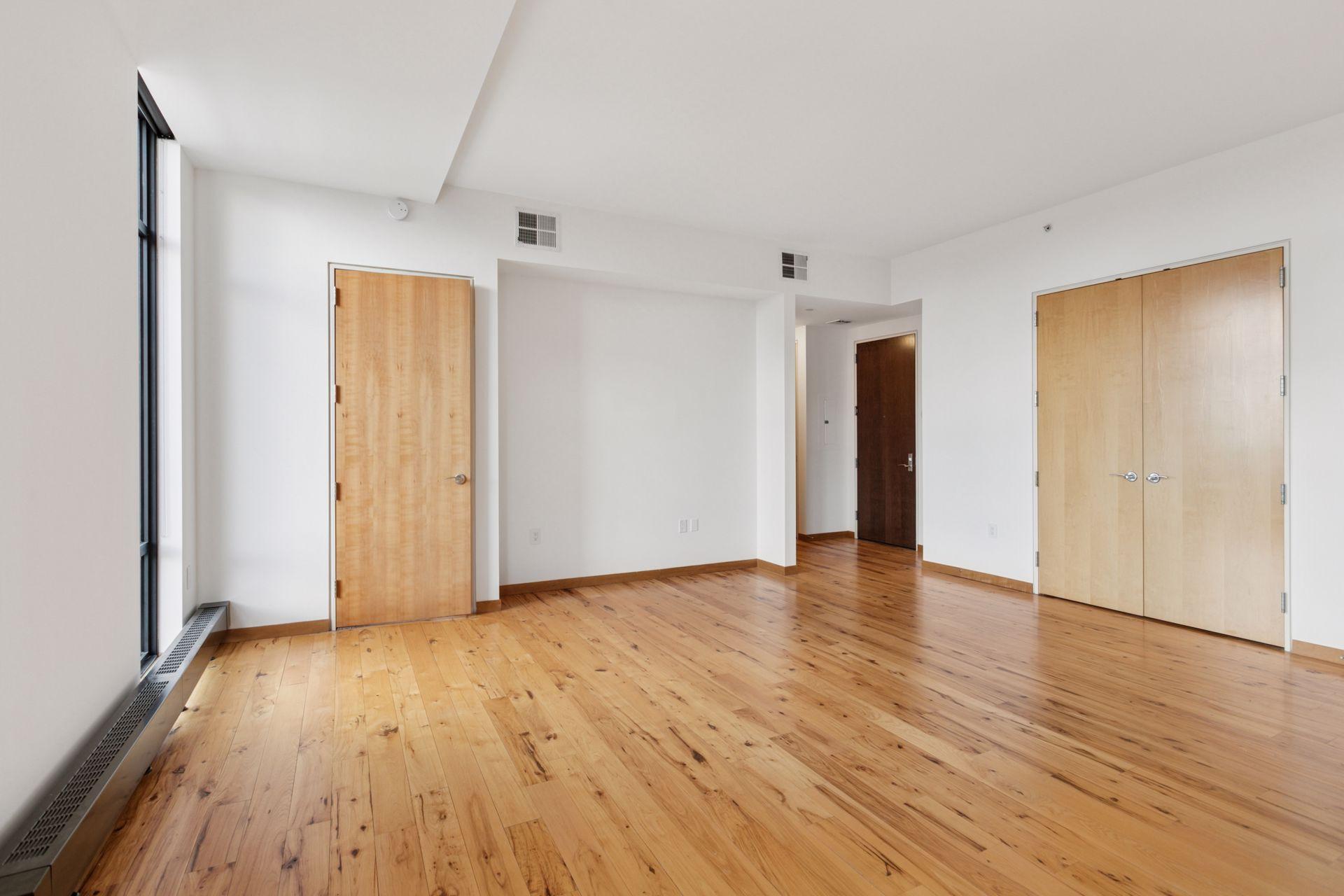 201 S 11th Street Unit: 1040