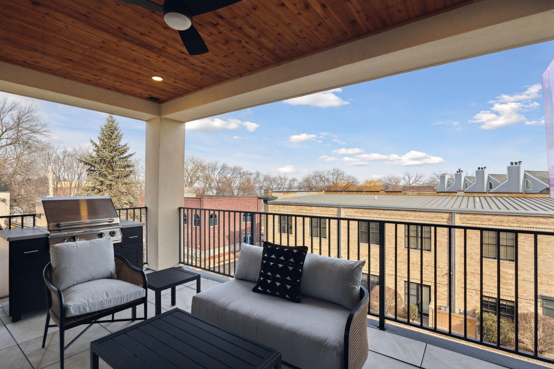 511 2nd Street Unit: 3