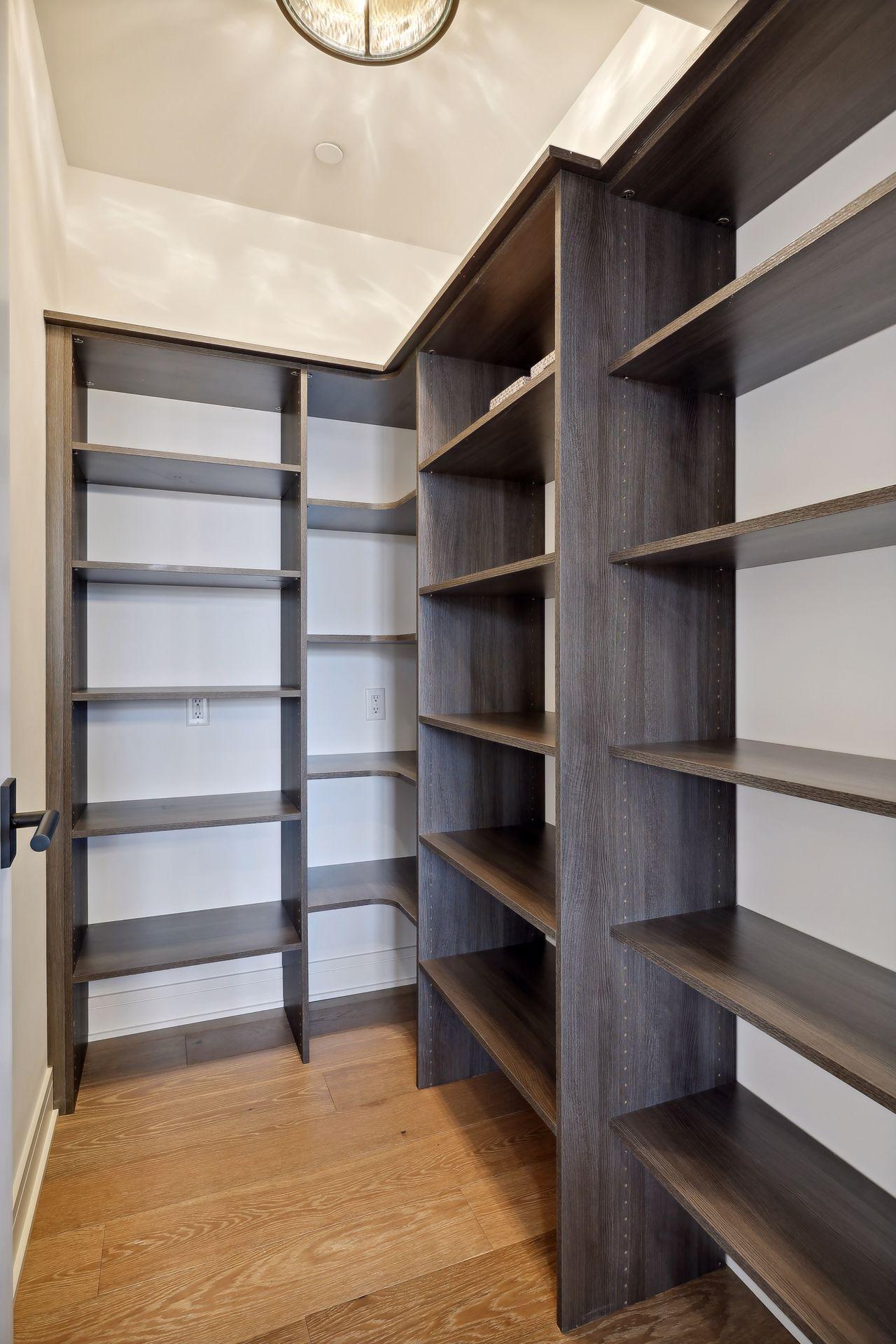 511 2nd Street Unit: 3