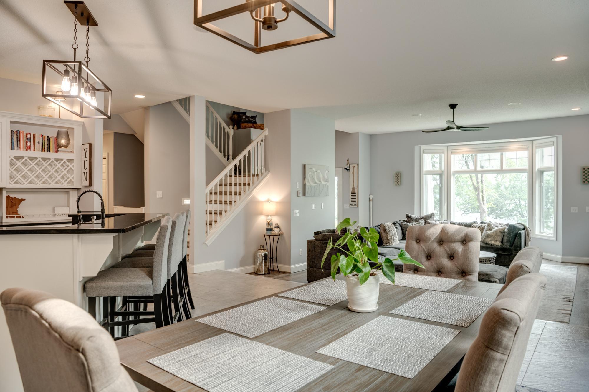 4646 Island View Drive