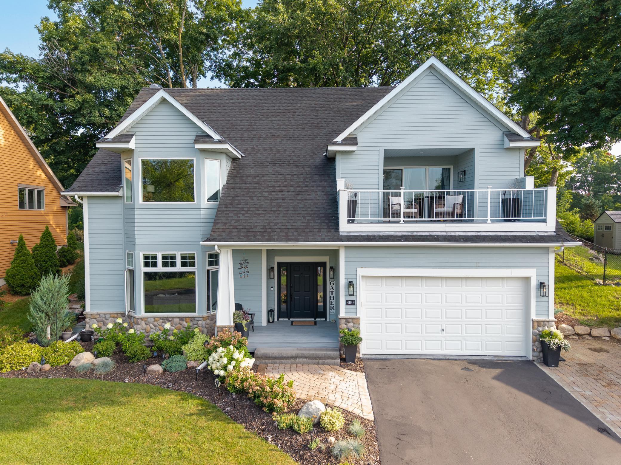 4646 Island View Drive