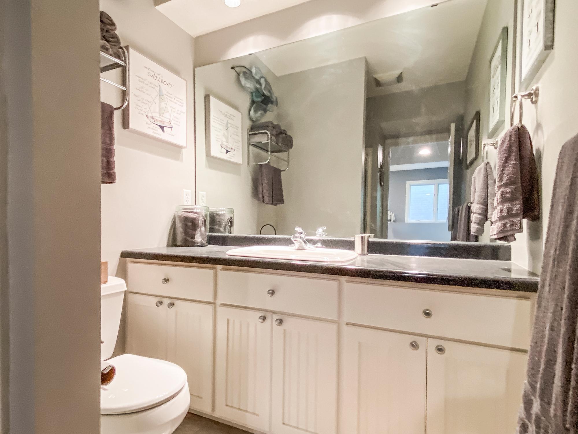 4646 Island View Drive