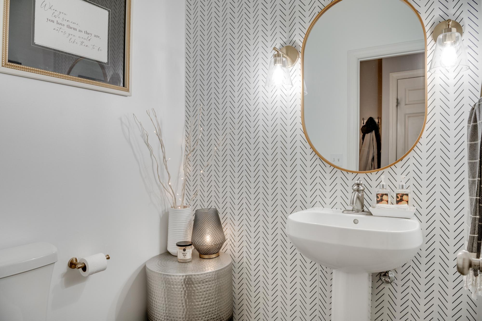 4646 Island View Drive