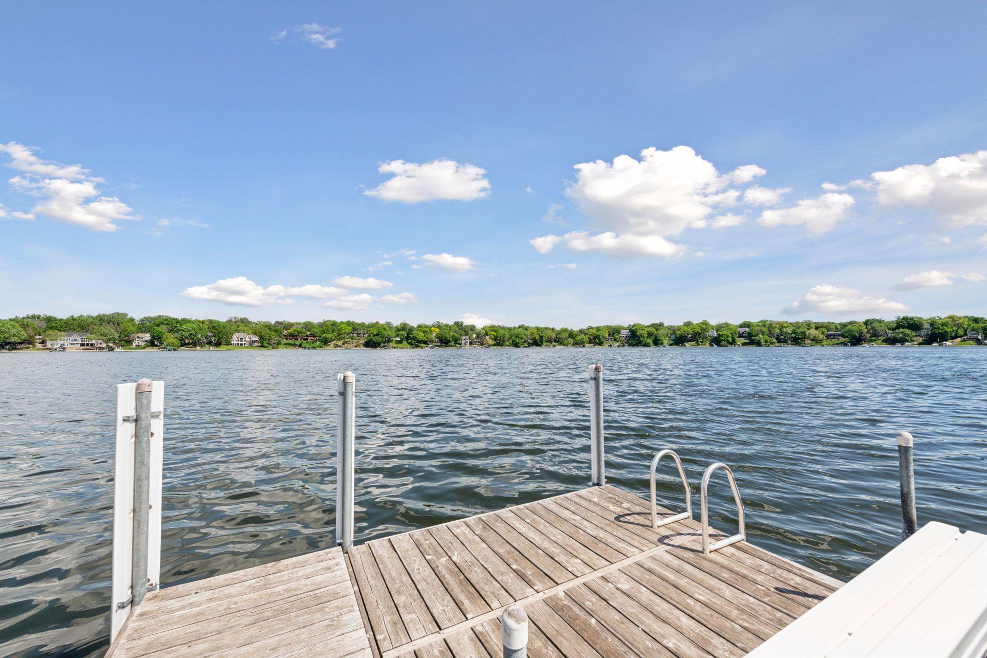 4450 Forest Lake Landing