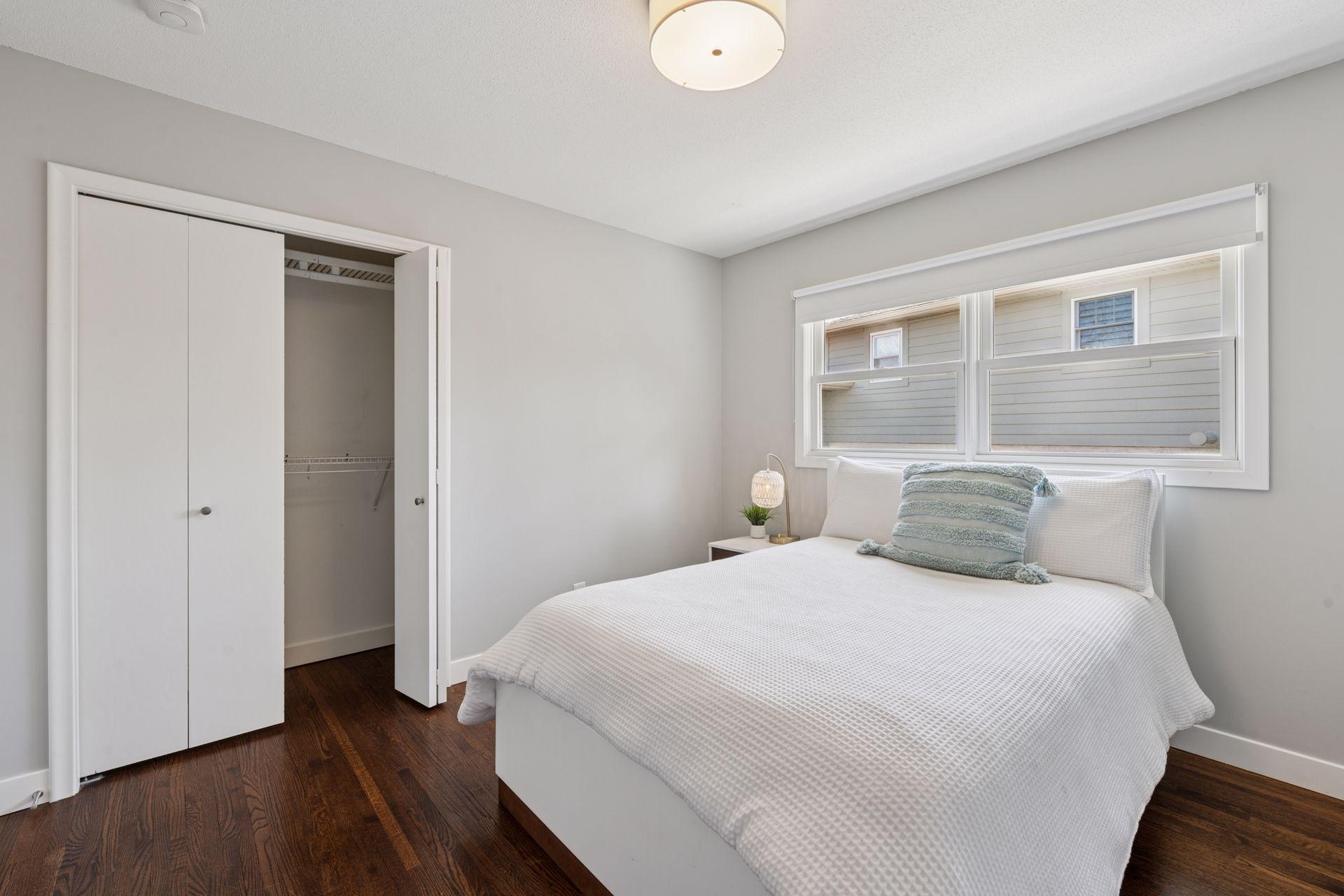 4450 Forest Lake Landing