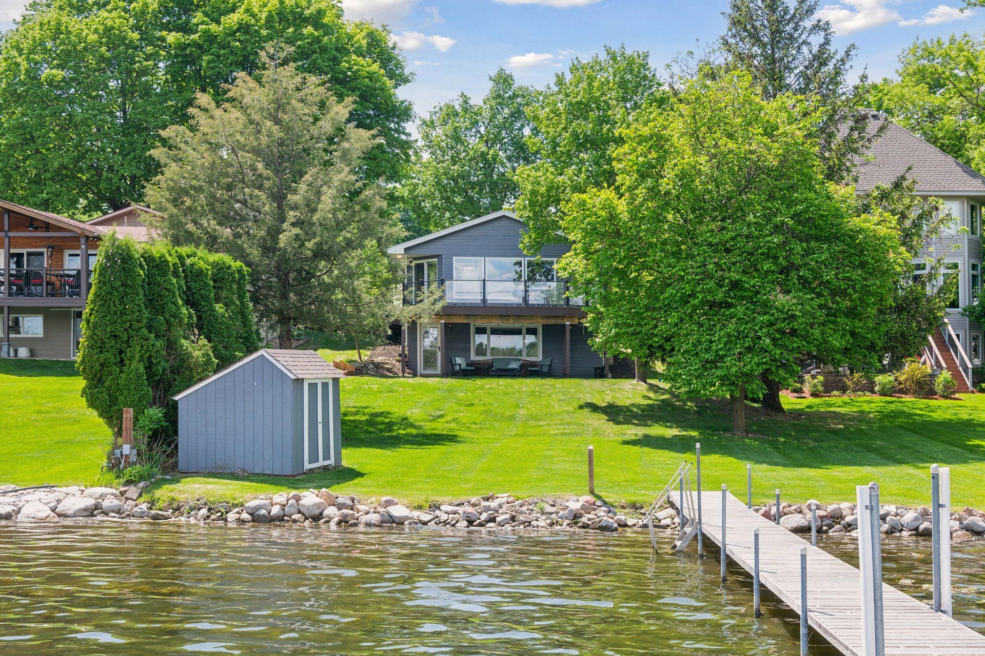 4450 Forest Lake Landing