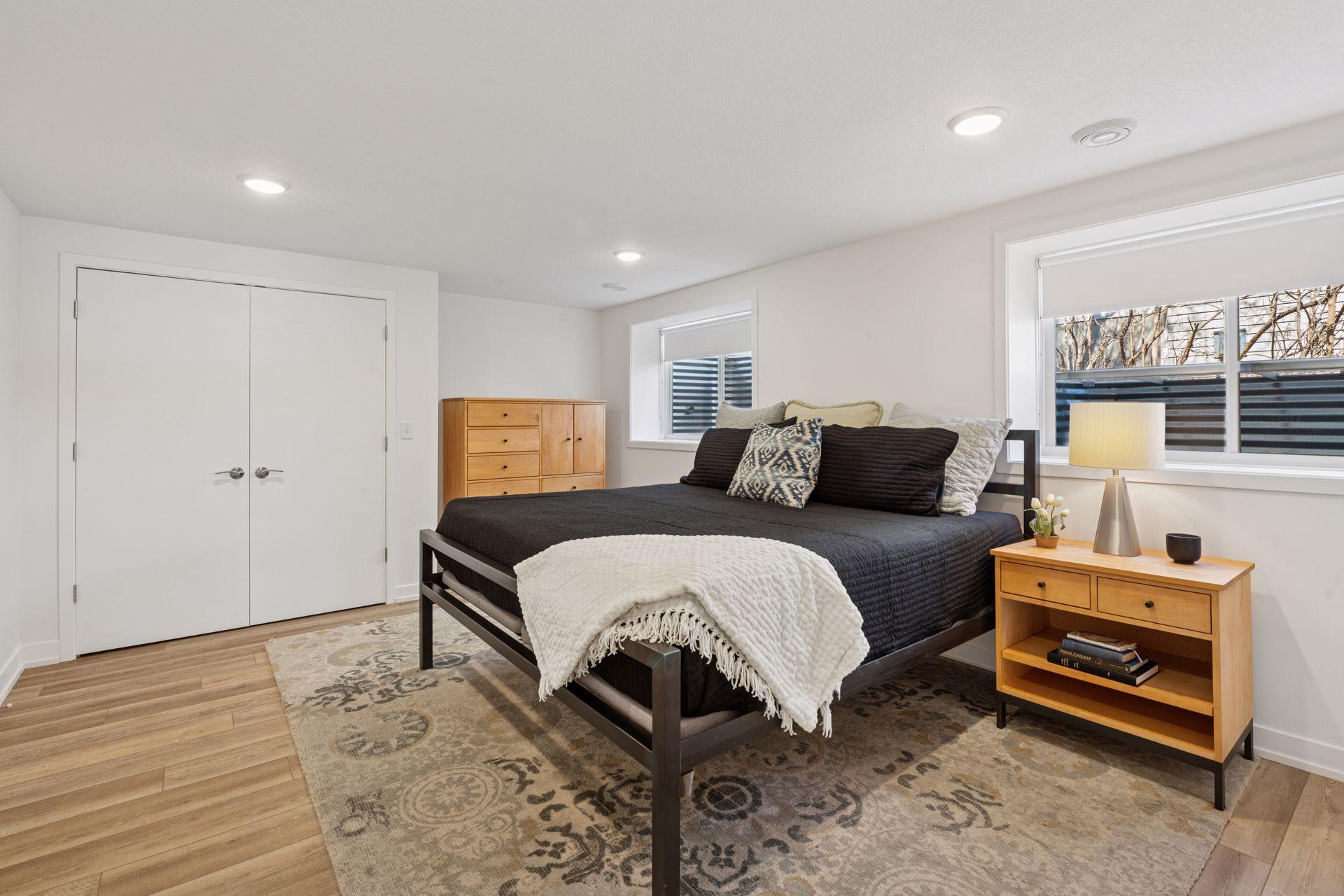 4450 Forest Lake Landing