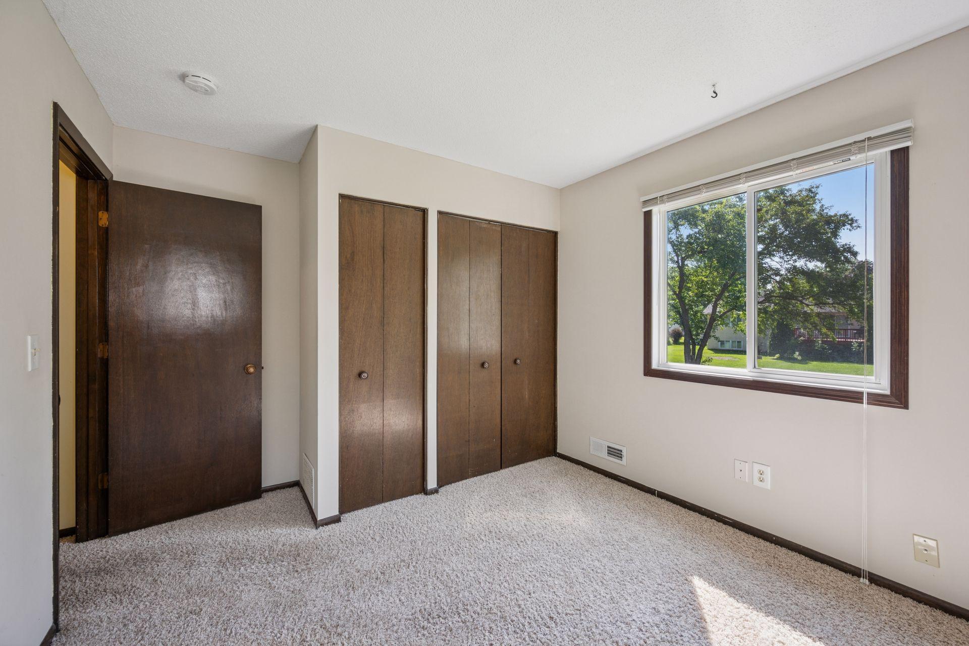 10655 103rd Avenue N