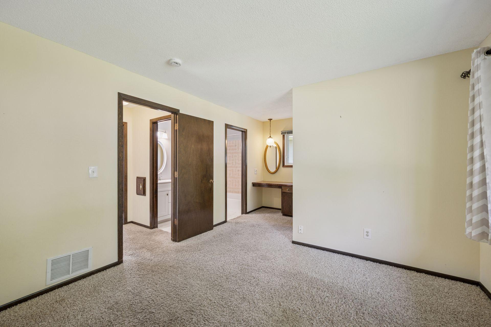 10655 103rd Avenue N