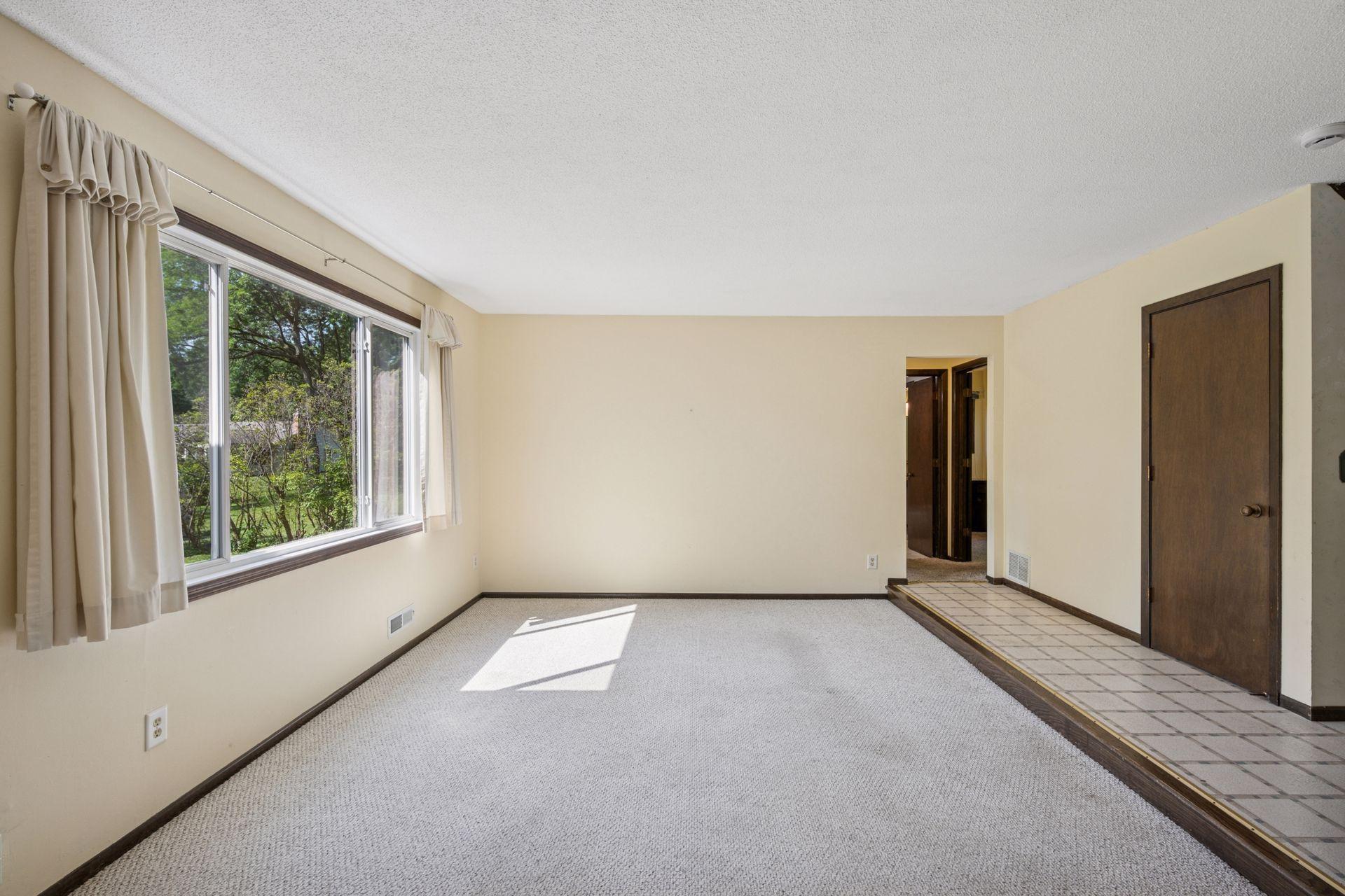 10655 103rd Avenue N