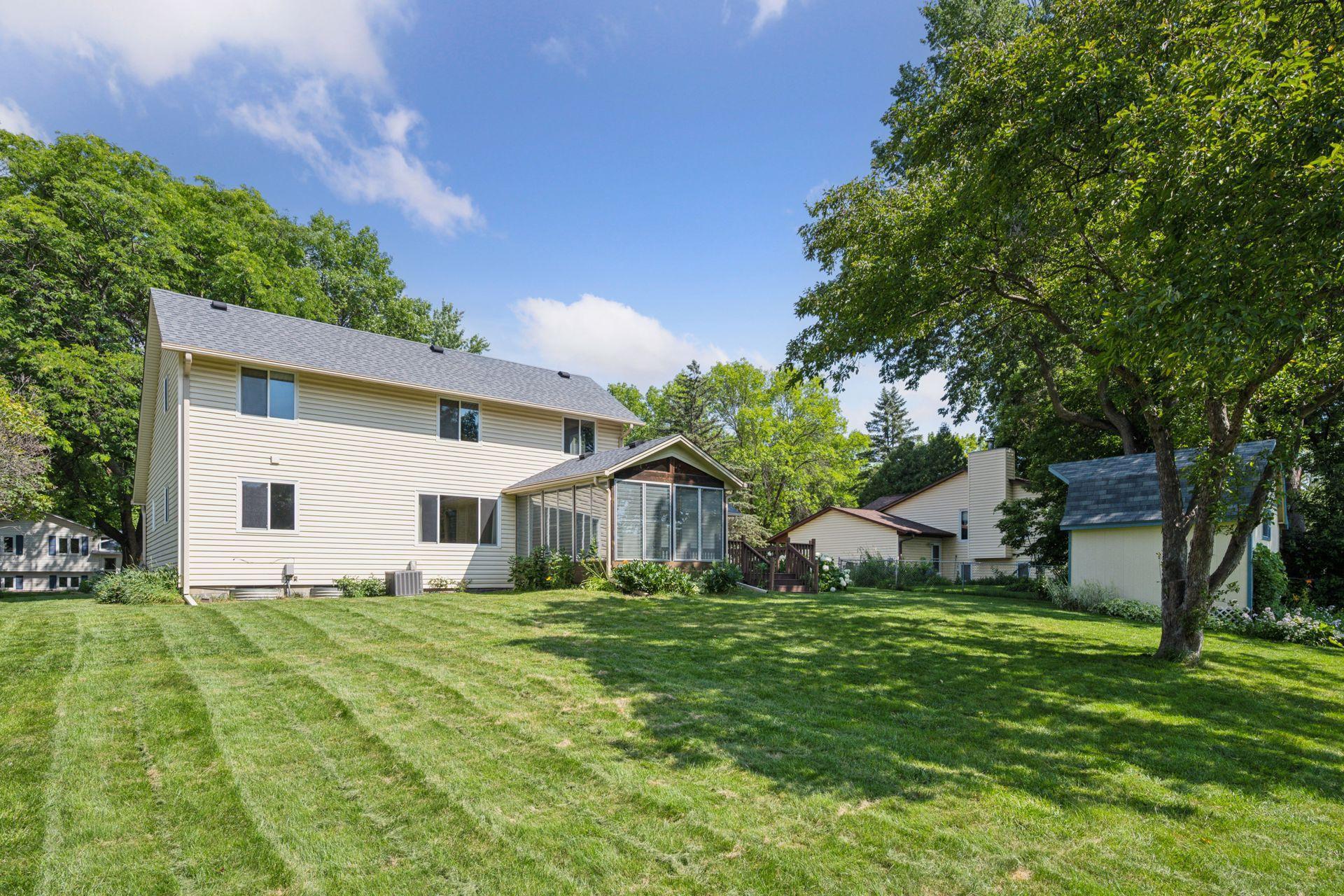 10655 103rd Avenue N