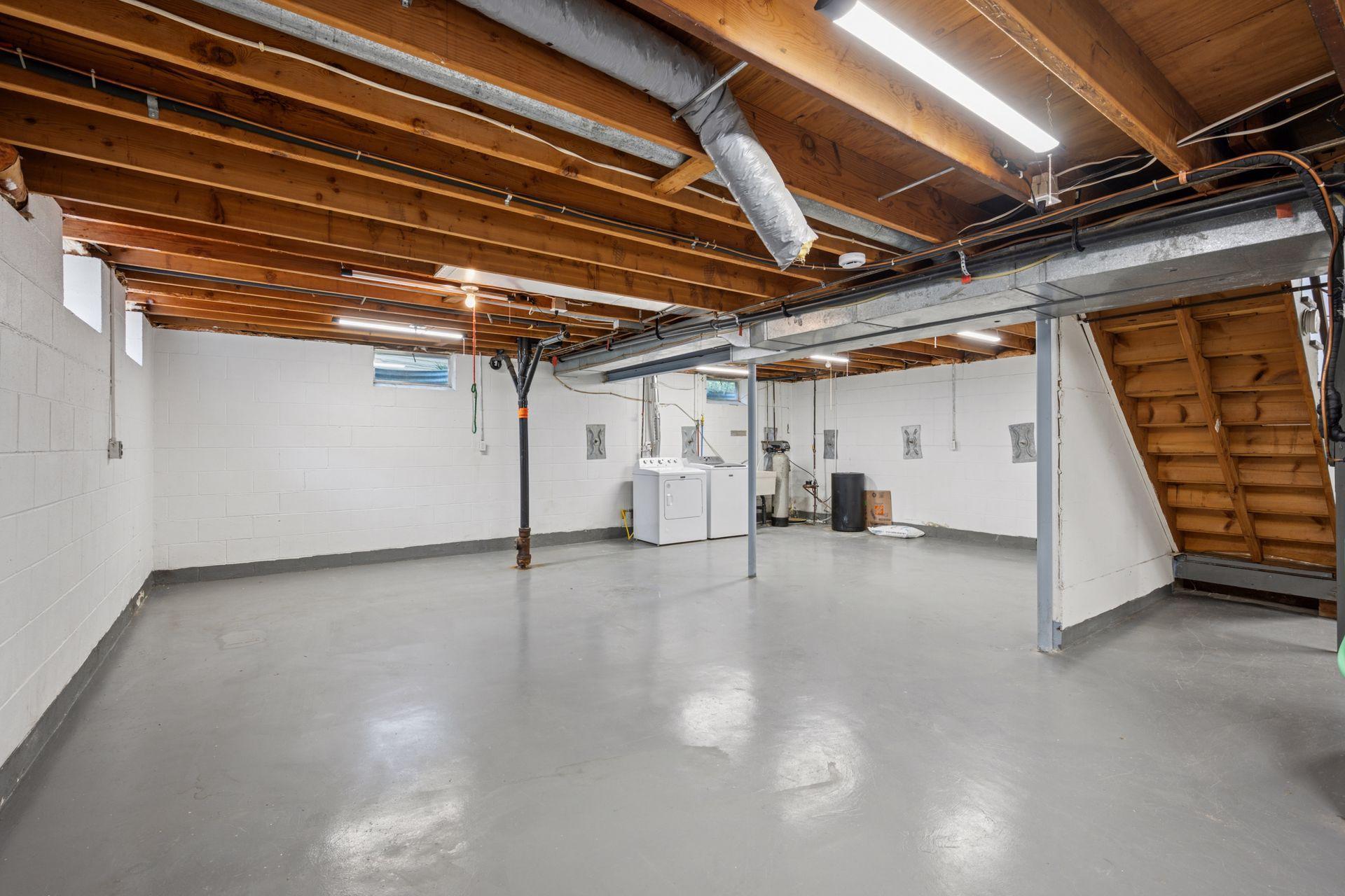 10655 103rd Avenue N