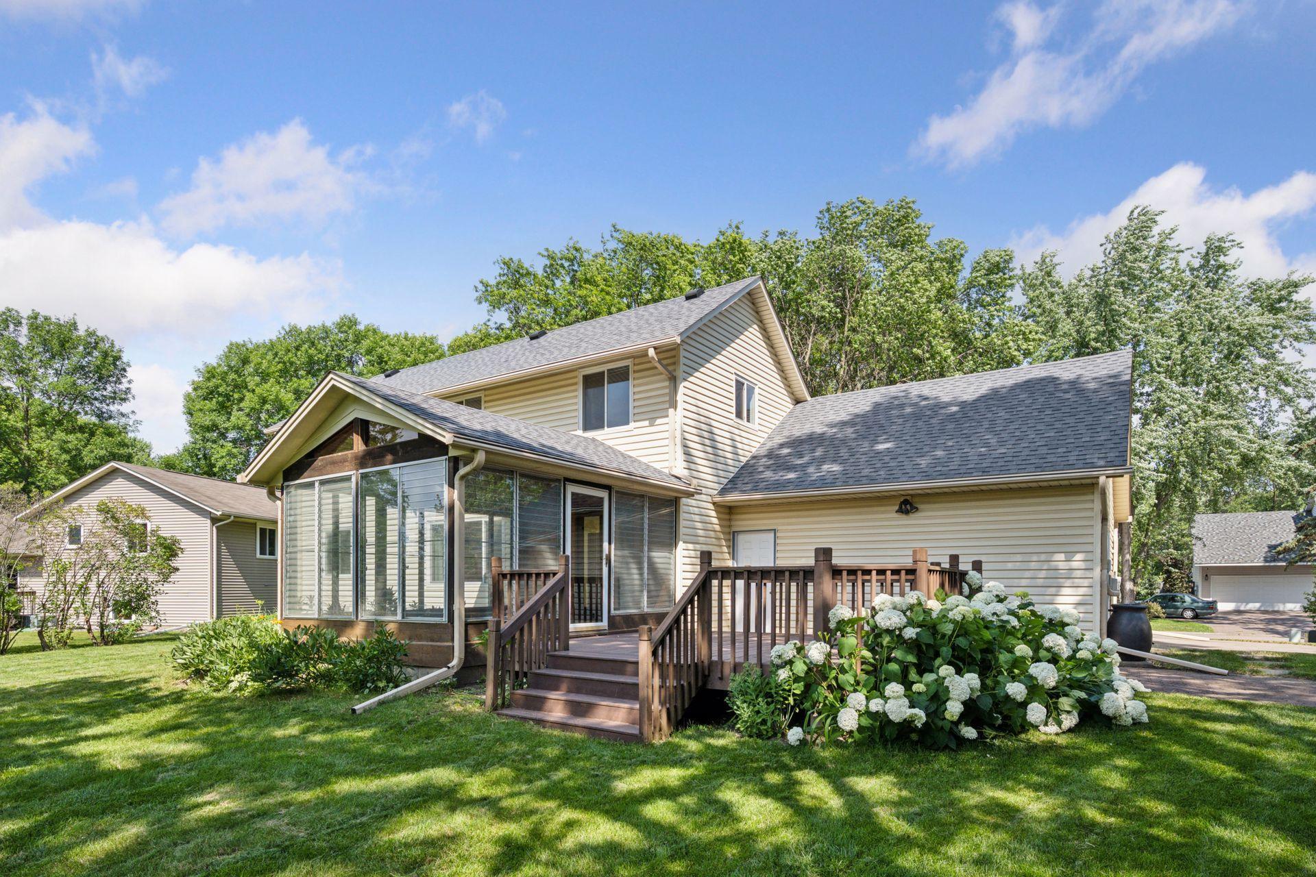 10655 103rd Avenue N