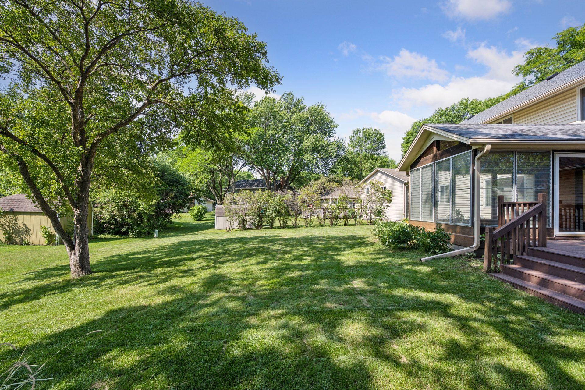 10655 103rd Avenue N