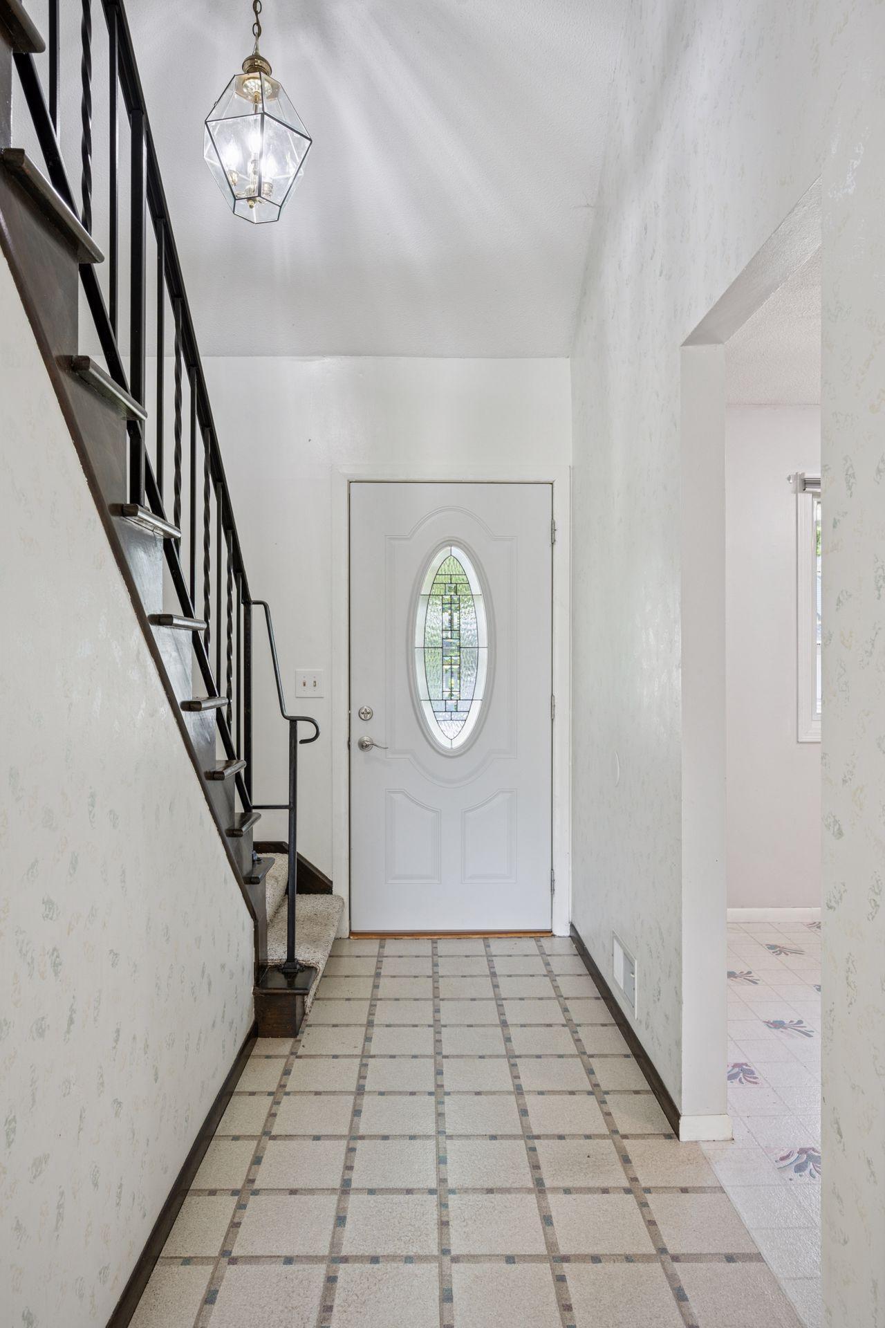 10655 103rd Avenue N