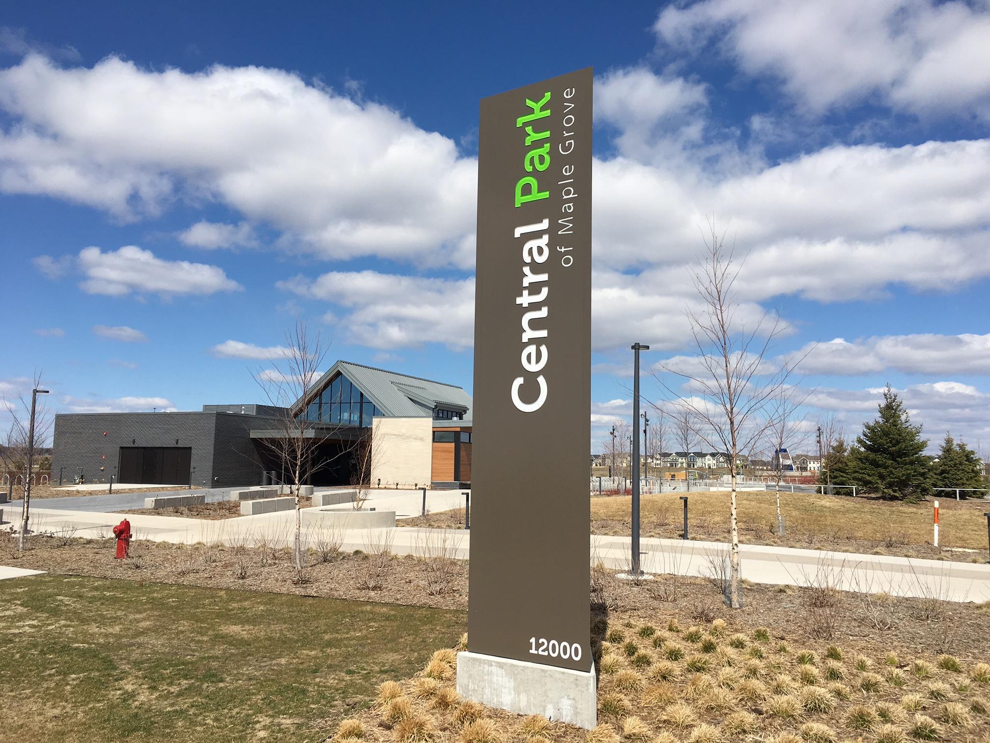 12274 Lakeview Drive N