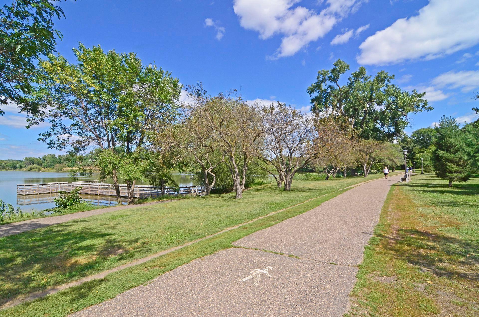 771 Wheelock Parkway W