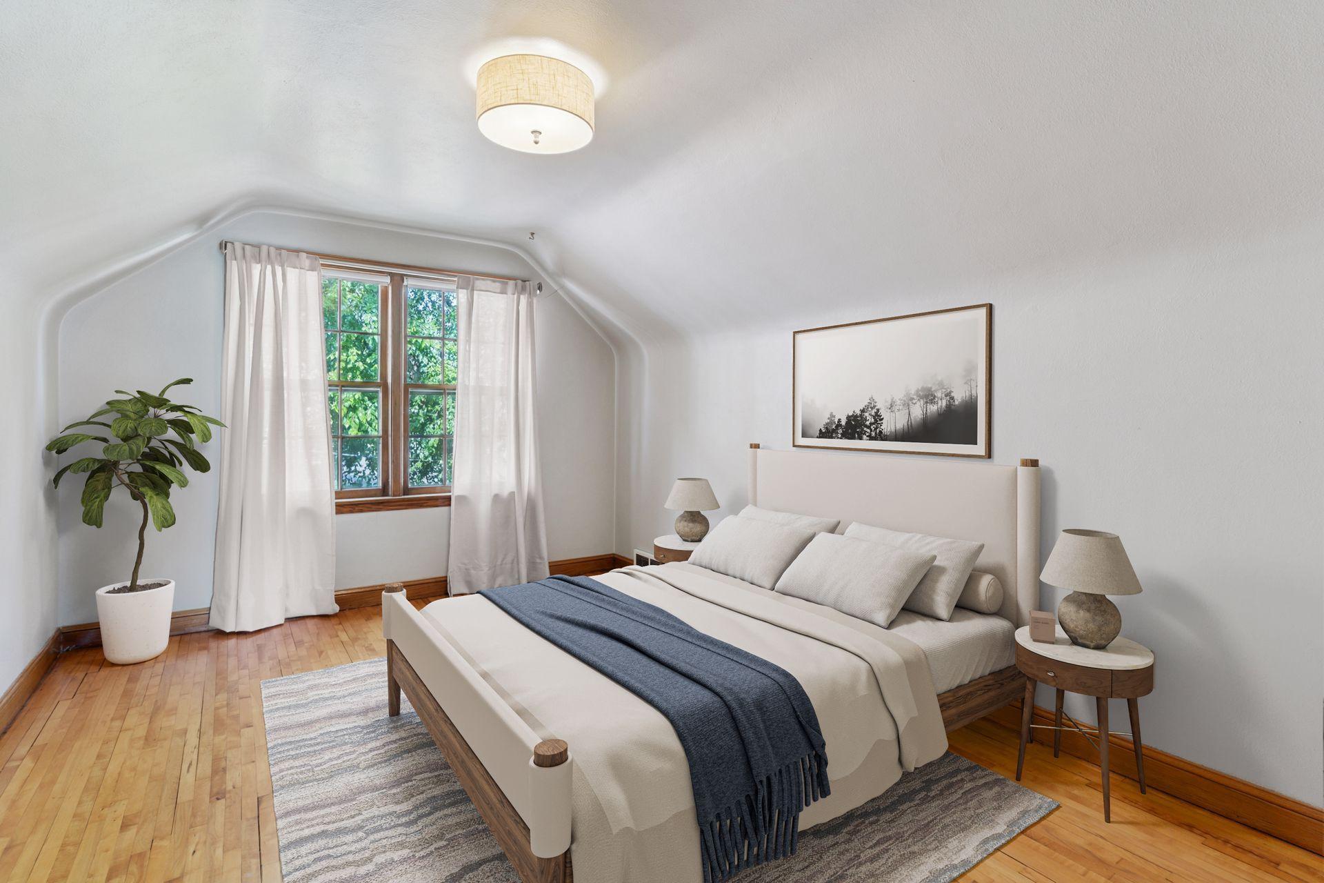 771 Wheelock Parkway W