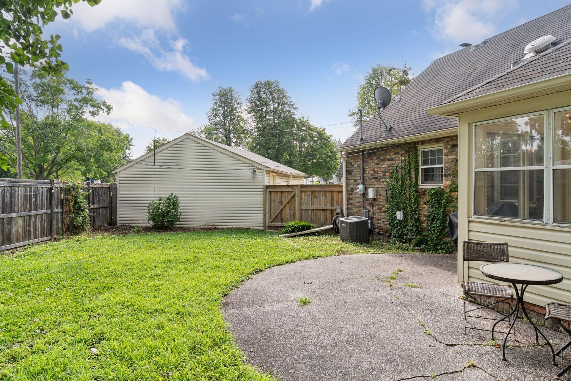 771 Wheelock Parkway W