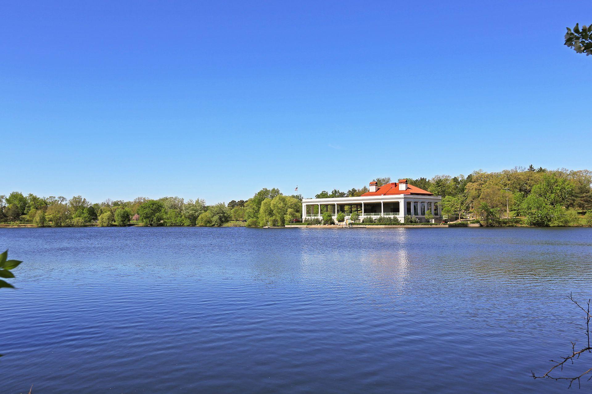 771 Wheelock Parkway W