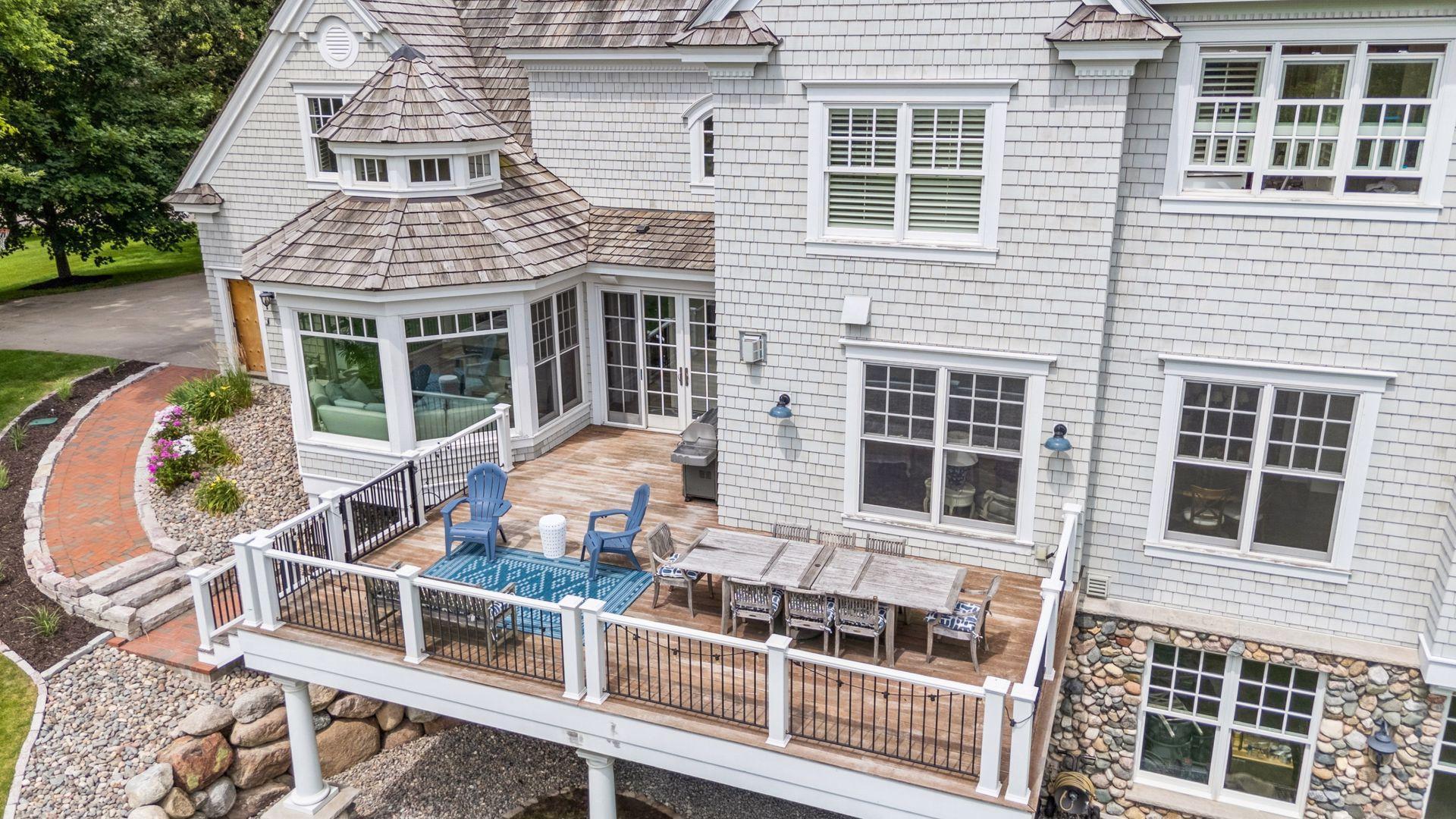131 Primrose Lane