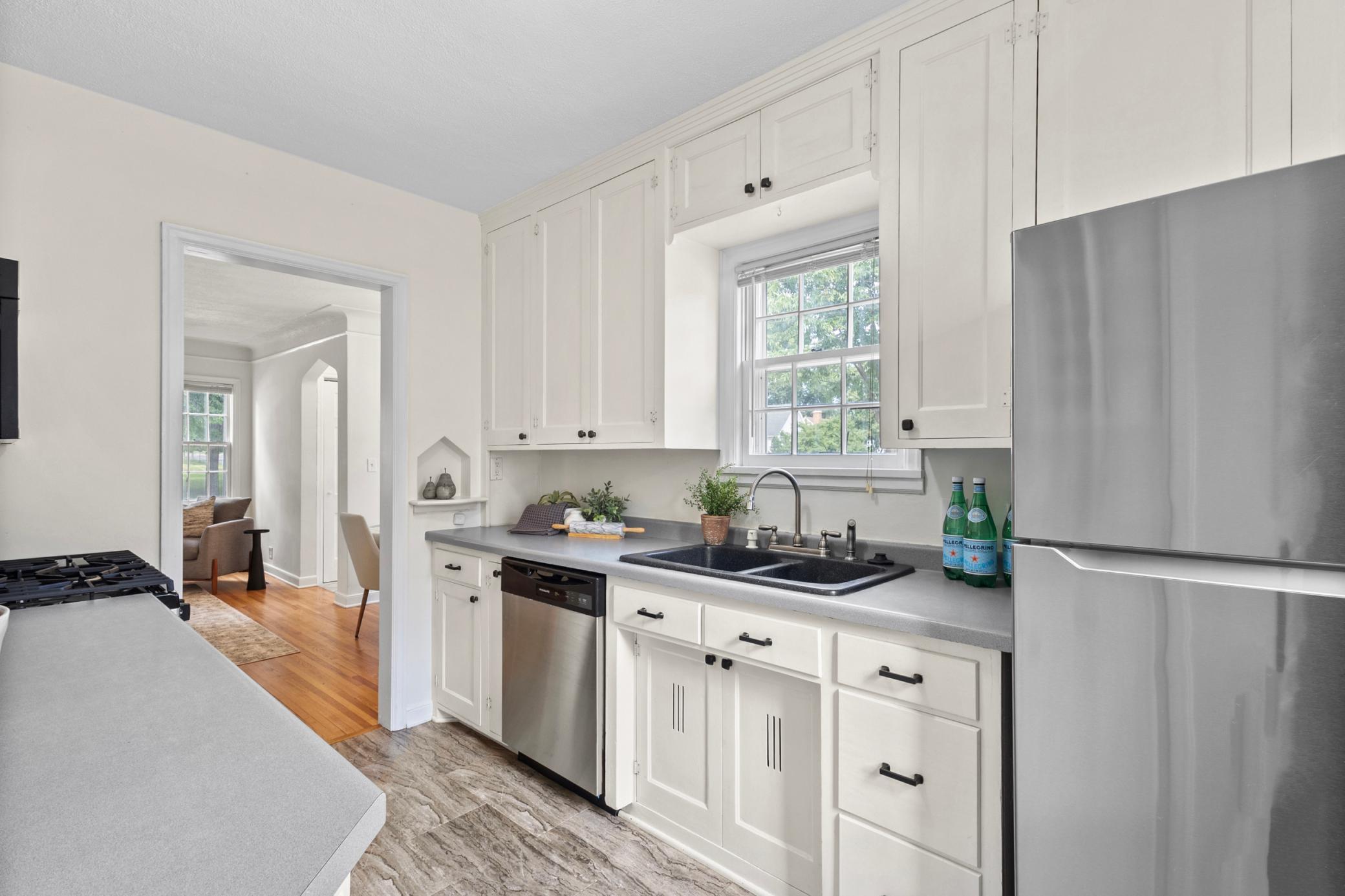 3900 Yosemite Avenue S