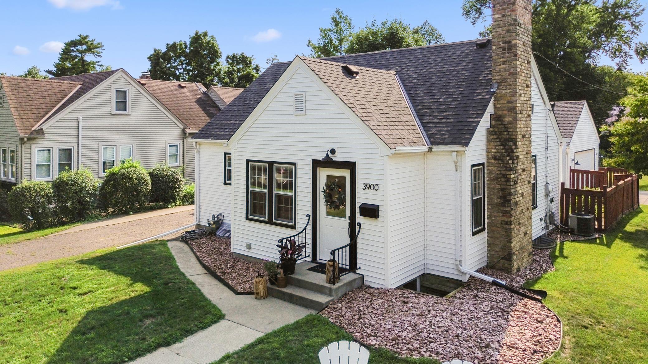 3900 Yosemite Avenue S