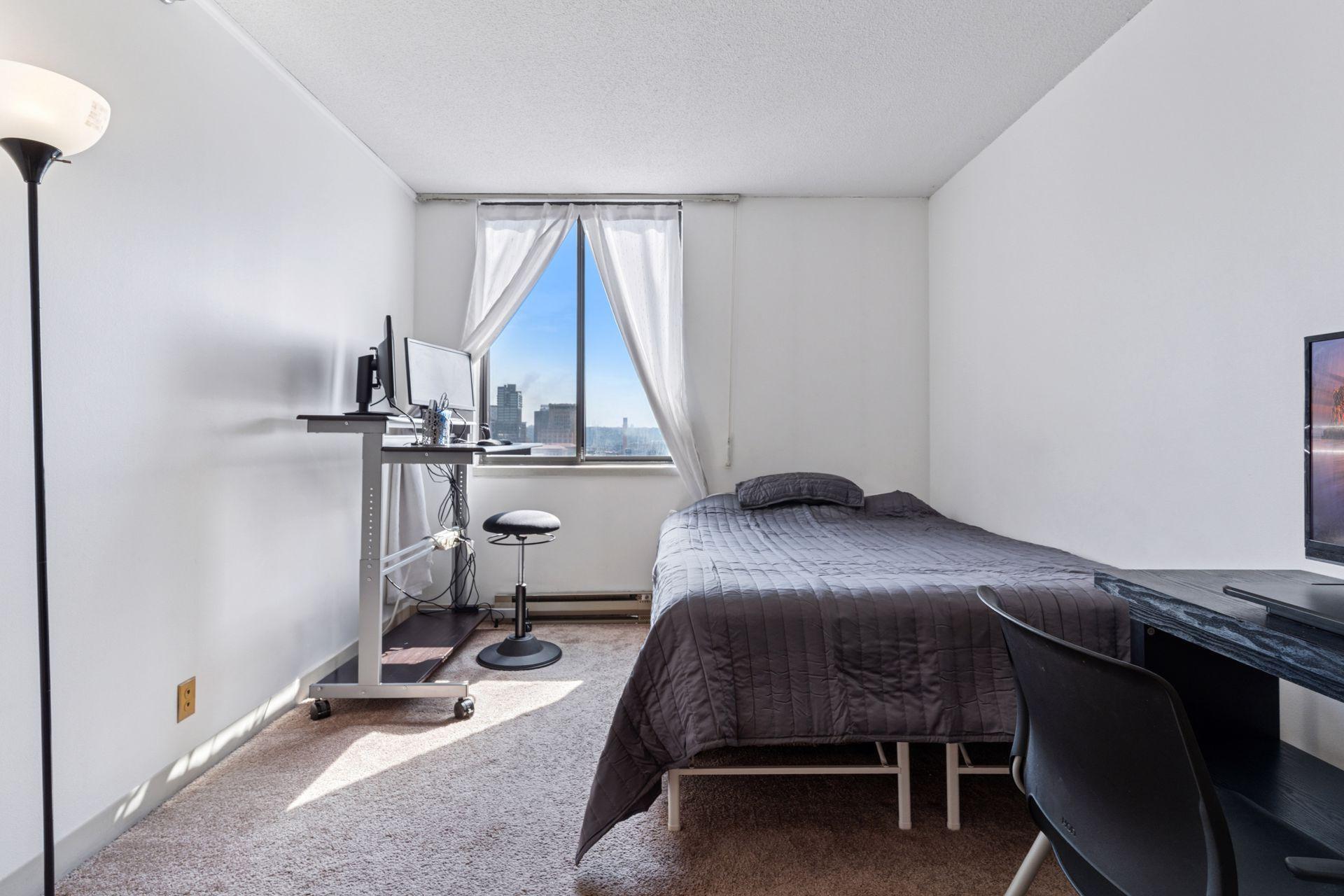 360 Sherman Street Unit: 1607