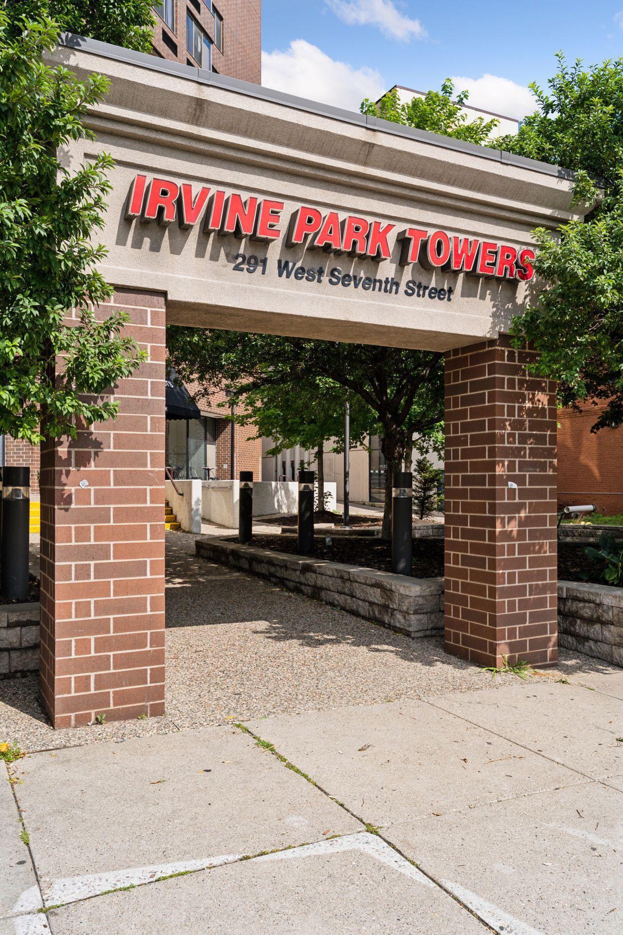 360 Sherman Street Unit: 1607