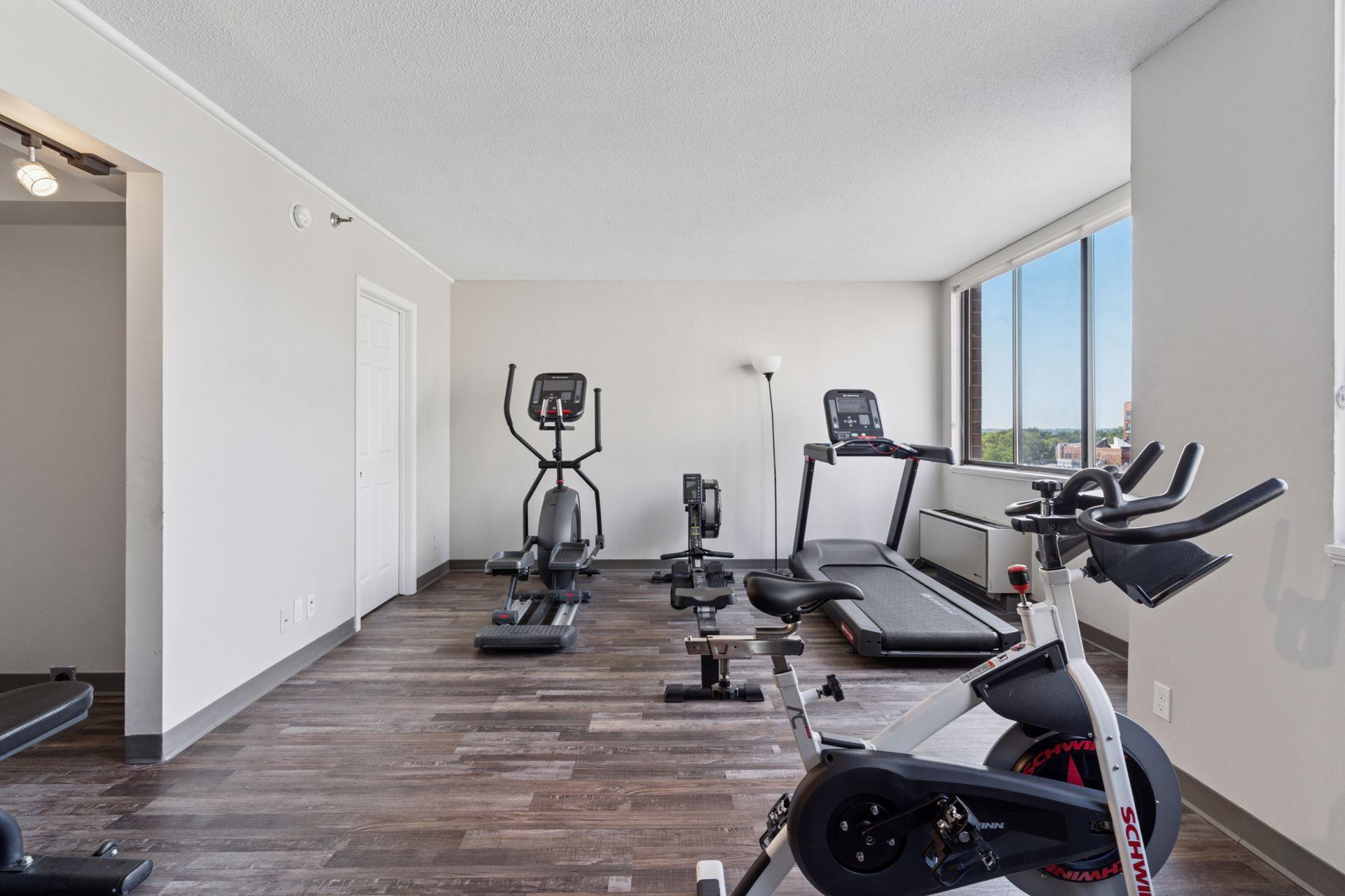 360 Sherman Street Unit: 1607