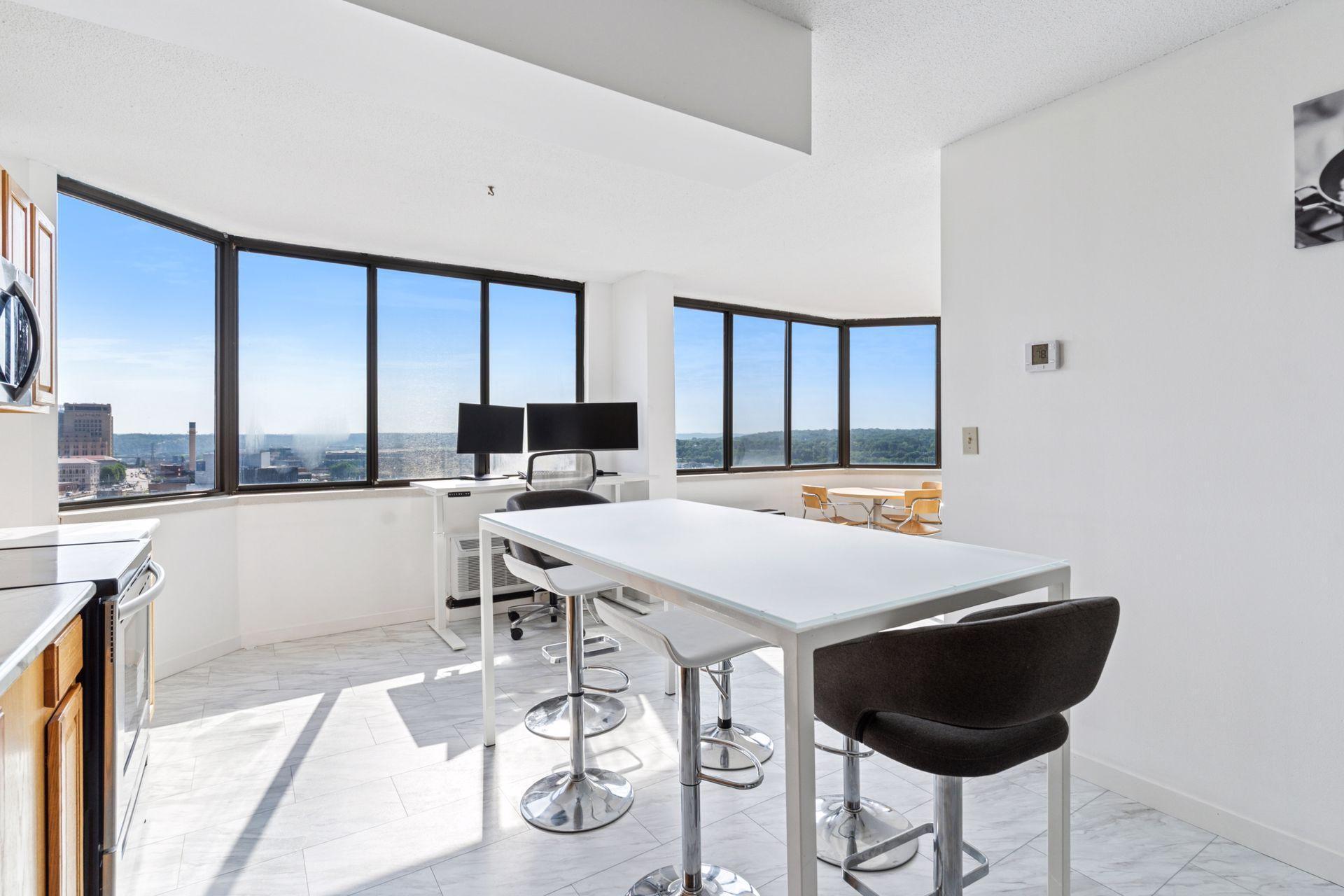 360 Sherman Street Unit: 1607